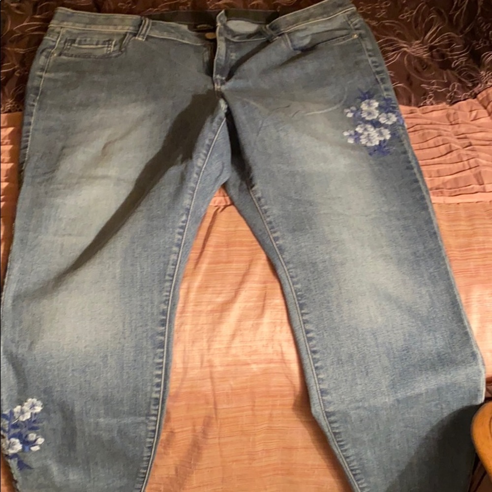 Venezia size 18 skinny ankle jeans